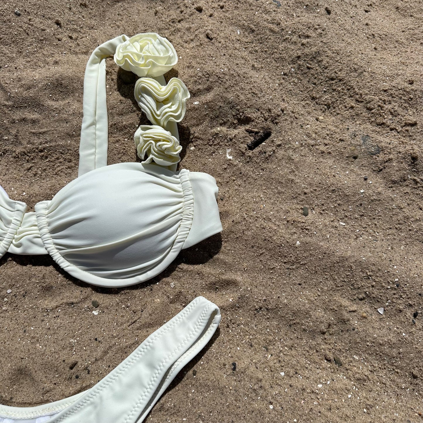 MILACCOLLECTION White Rose Bikini set